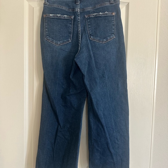 Judy Blue Wide Leg Cropped Jeans - Picture 4 of 11